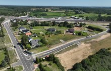 Nowy układ drogowy w Baciutach - widok z drona fot. Paweł Mieszkowski PKP Polskie Linie Kolejowe SA