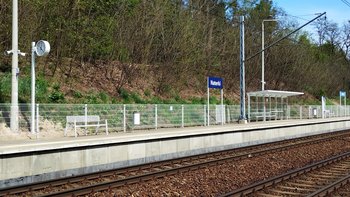 Stacja Naterki Nowe zegary i nagłośnienie na stacji Naterki. fot. Przemysław Zieliński