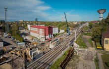 Wiadukt kolejowy w Sosnowcu ul. Nowopogońska Wiadukt kolejowy w Sosnowcu ul. Nowopogońska widziany z lotu ptaka, fot. Łukasz Hachuła