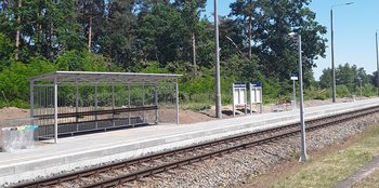 Przystanek Ciemnice Wiata na przystanku Ciemnice_fot.Bogusław Hamerla