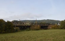 Most nad rzeka Bóbr na linii kolejowej między Marciszowem a Sędzisławem Fot. M. Dobosiewicz