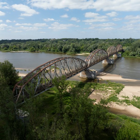Most nad Wisłą w Górze Kalwarii, widok z drona, Autor. Łukasz Bryłowski
